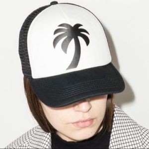 🆕 PALM ANGELS TRUCKER HAT